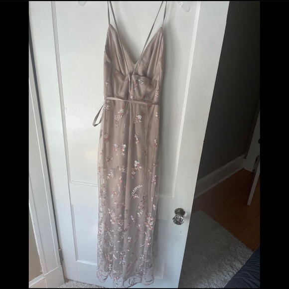 EMBROIDERED FLORAL TANK LINED DRESS - Picture 3 of 8